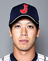 山田 哲人