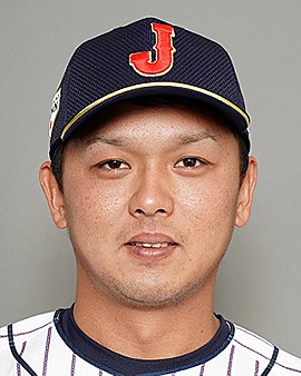 田村 龍弘