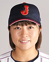 英 菜々子