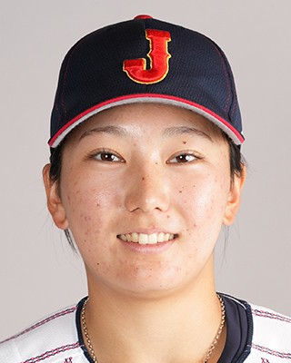 岡田 梨花