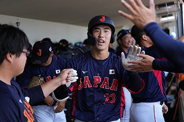 2002 日米野球大会 大会観戦ガイド 大学代表が序盤に猛攻を仕掛けて大勝 2大会連続の金メダル獲得