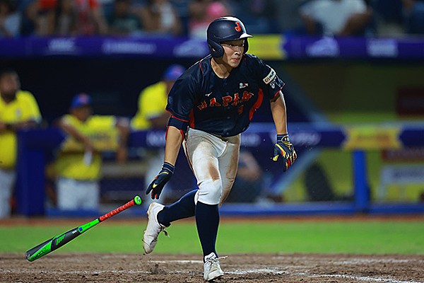 川上慧の技あり同点打や主将・新井悠河の5打点などでコロンビア