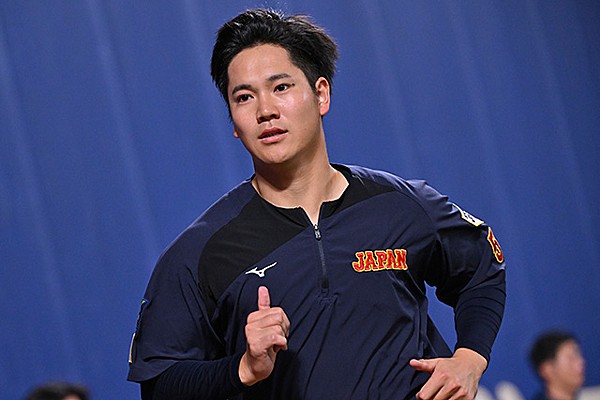 ラグザス presents 第3回WBSCプレミア12」侍ジャパン・鈴木翔天選手