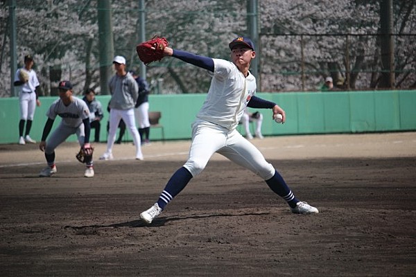 U-18代表候補選手強化合宿で紅白戦を実施 江藤蓮や芹澤大地ら