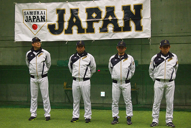 実技講習の前に講師紹介
