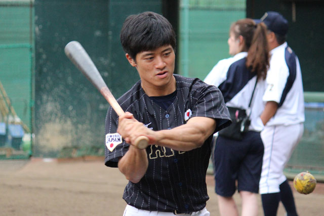 坂本誠志郎捕手(明治大)