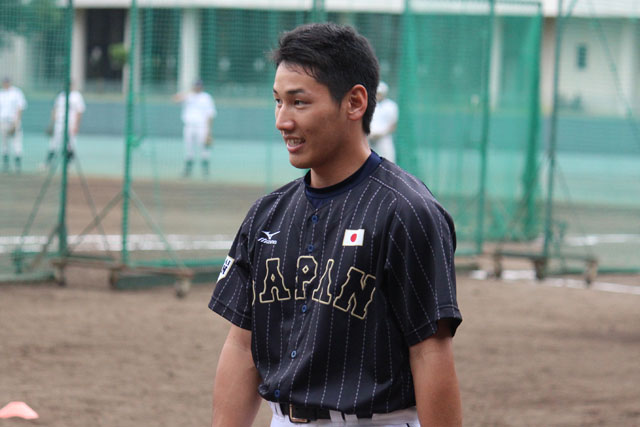 吉田正尚外野手(青山学院大)