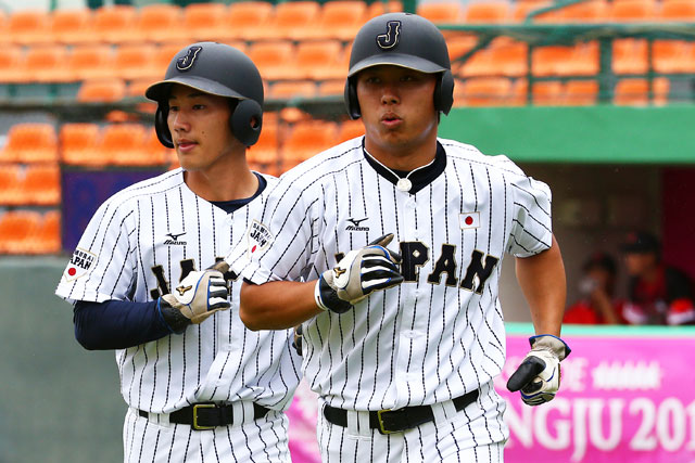 髙山俊外野手(明治大)