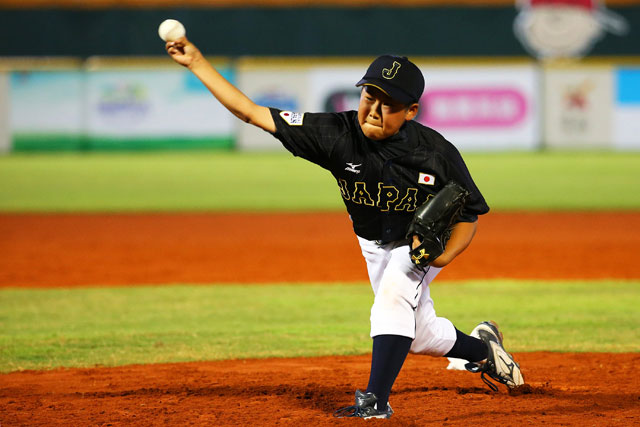 2番手でマウンドに上がった椎名朝次郎投手(清瀬ポニー)