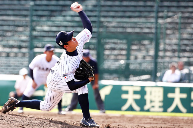 3番手、成田翔(秋田商)