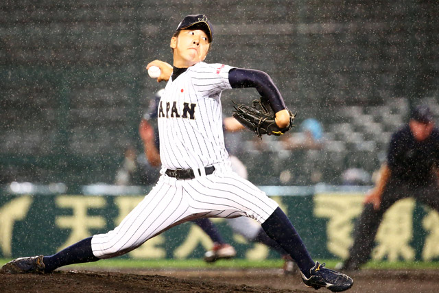 先発の佐藤世那(仙台育英)