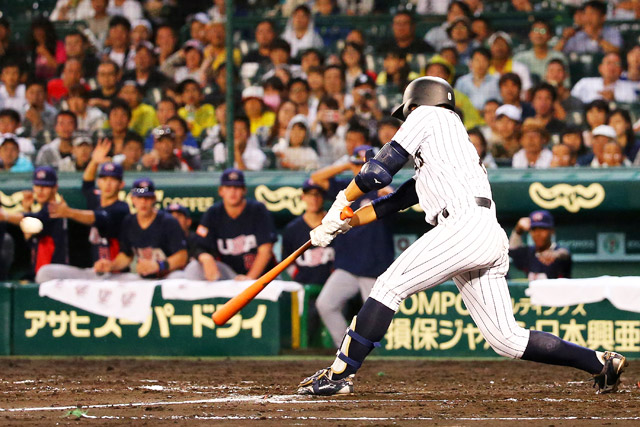 タイムリーを放った津田翔希(浦和学院)