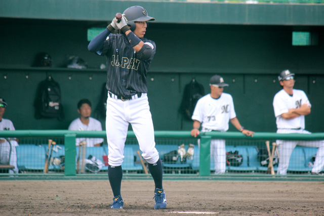 5回表、適時打を打った田中 允信(JR九州)