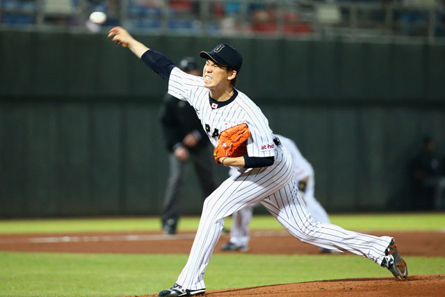 先発の前田健太投手(広島東洋)は5回7奪三振