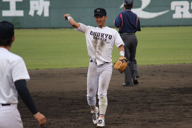 大学代表では遊撃手だけでなく二塁手も務める吉川尚輝(中京学院大)