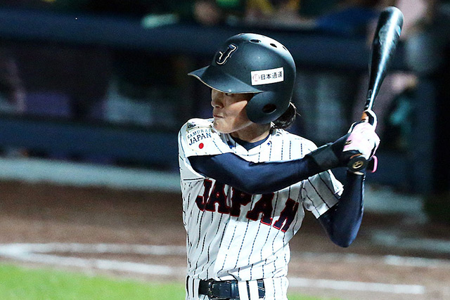 三浦伊織(京都フローラ)のタイムリーヒットで10点目を奪い試合終了