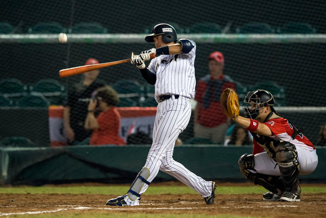 1回裏 安打を放ちチームを勢いづけた武田健吾(オリックス)