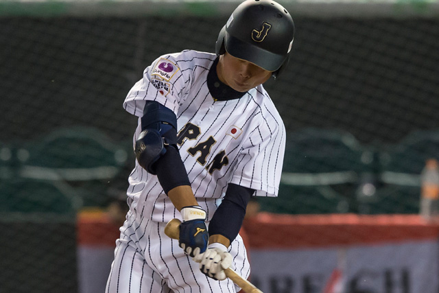 3回裏 山崎晃大朗(東京ヤクルト)のタイムリーで更に追加点を奪う