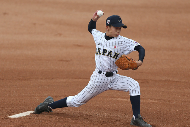 決勝のマウンドに上がった先発の髙橋大和(日高少年軟式野球クラブ)