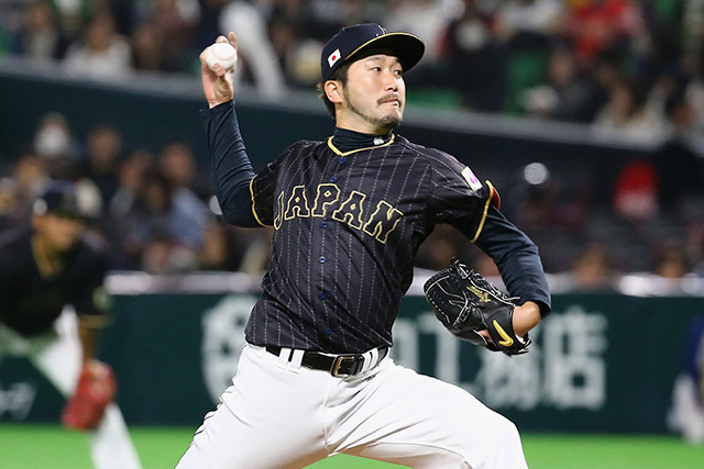 2番手のマウンドには石川歩(千葉ロッテ)があがった