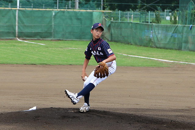 先発の山田脩也(荒町タイガース)