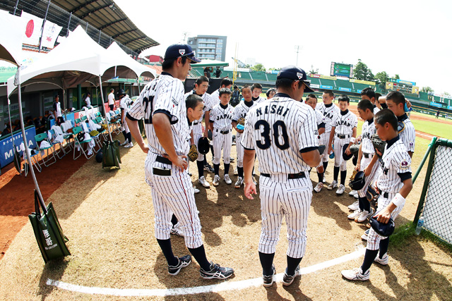 再開された試合に臨む侍ジャパンU-12代表