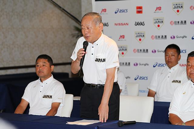 八田英二団長(日本高野連会長)