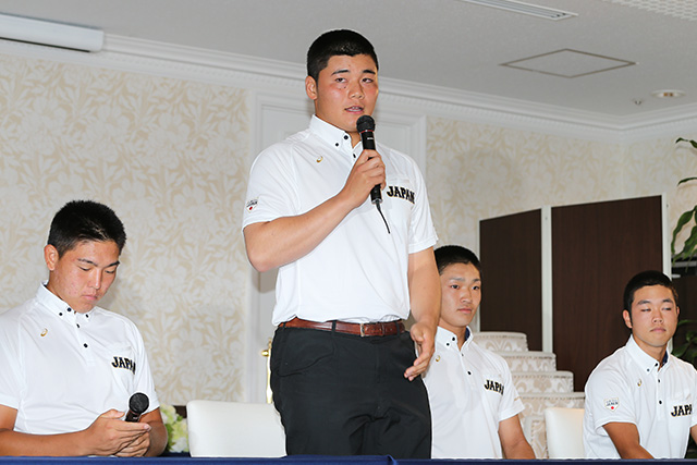 清宮幸太郎主将(早実)