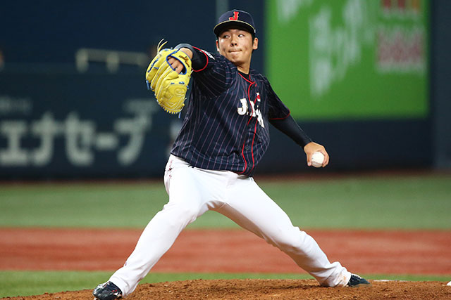 松井裕樹(東北楽天)が最終回を抑えゲームセット