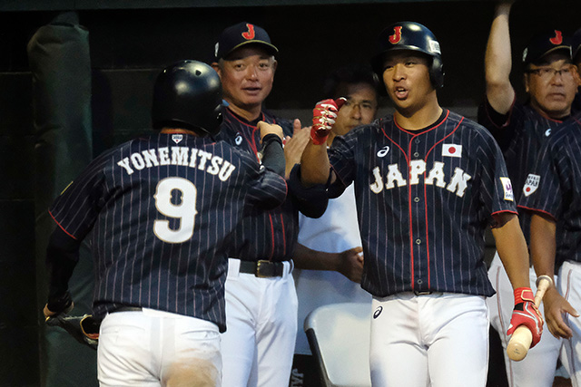 米満凪(奈良学園大)がホーム生還