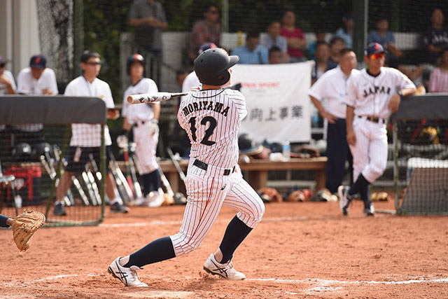 森山竜之輔(葛西ファイターズ)が本塁打を放つ