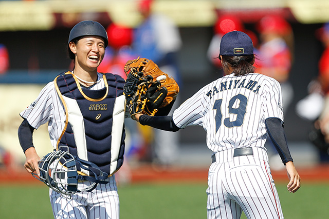 谷山莉奈(埼玉アストライア)と船越千紘(平成国際大学)