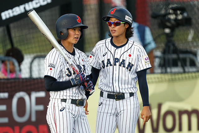 阿部希(ハナマウイ)と志村亜貴子コーチ