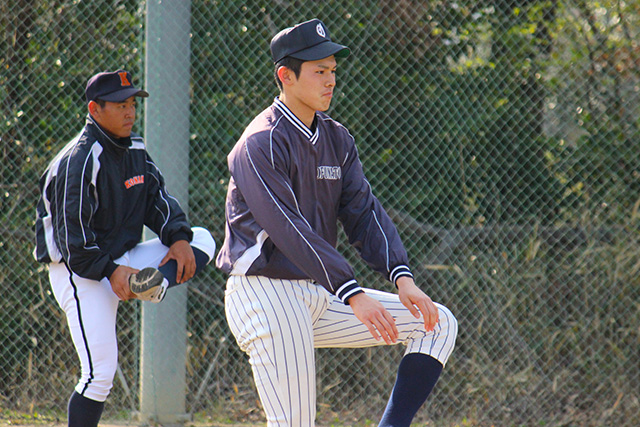 宮城大弥(興南)と佐々木朗希(大船渡)