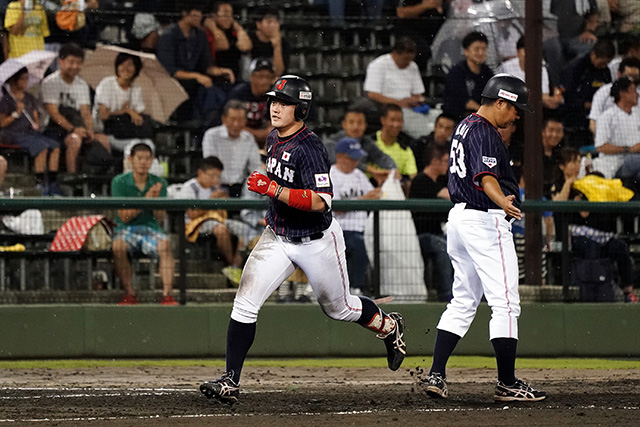牧秀悟(中央大)はこの日3打点の活躍