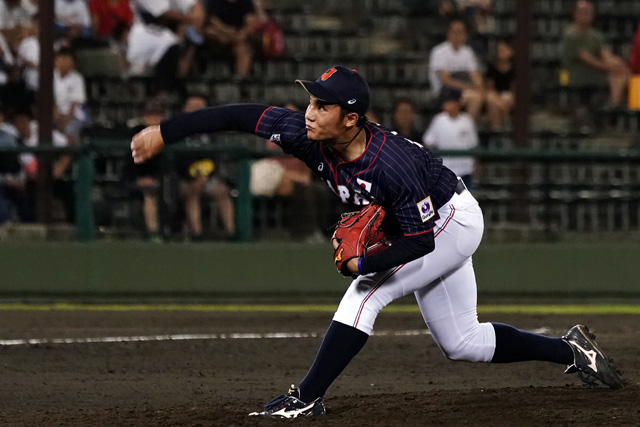 伊藤大海(苫小牧駒澤大)は146キロのストレートで三振を奪い試合終了
