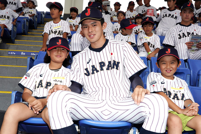 侍ジャパンu 18代表 野球体験イベント みらいの侍 を開催 U 18 チームレポート 野球日本代表 侍ジャパンオフィシャルサイト