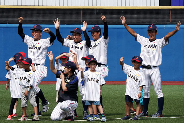 侍ジャパンu 18代表 野球体験イベント みらいの侍 を開催 U 18 チームレポート 野球日本代表 侍ジャパンオフィシャルサイト