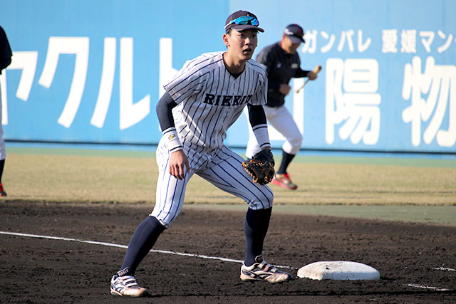 山田健太(立教大)