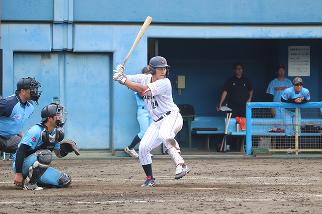 大学代表が今年初の対外試合で昨年の都市対抗王者ENEOSと対戦 タイ