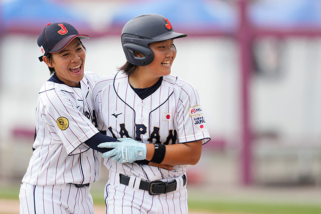 生井美桜(エイジェック)のタイムリーでコールド勝ちを決める