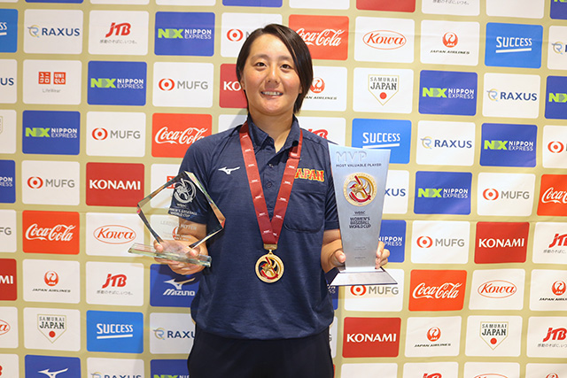 MVP・首位打者・ベストナイン(外野手)の三冠に輝いた白石美優(大阪体育大)