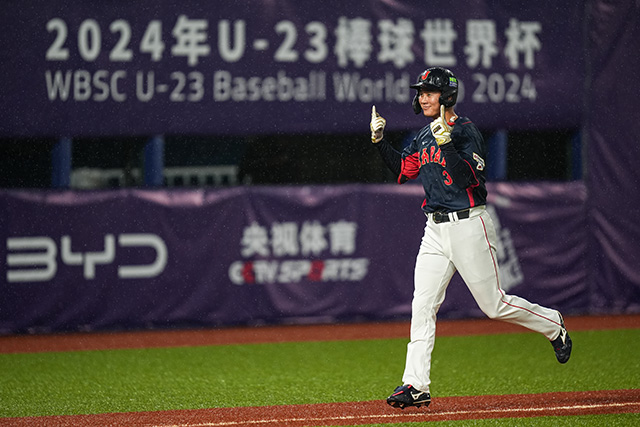 先制2ランを放った今里凌(日本製鉄鹿島)