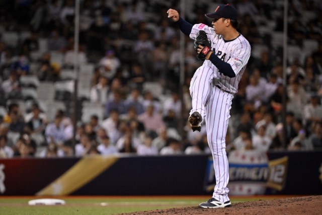 三者連続三振に抑えた藤平尚真(楽天)
