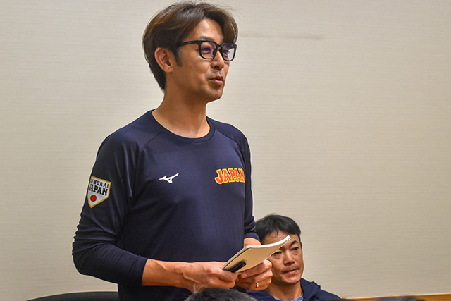 江尻慎太郎投手コーチ