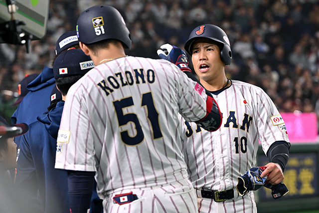 タイムリーを放った桑原将志(DeNA)