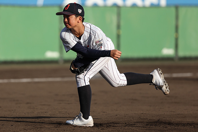 最終回のマウンドに上がった古畑太誠(深川ジャイアンツ)
