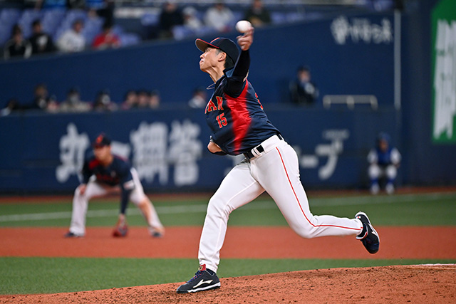 8回と9回に登板した曽谷龍平(オリックス)