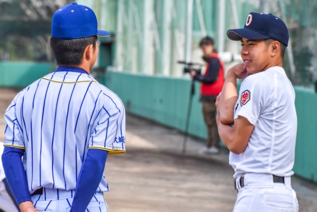 眞喜志拓斗(沖縄尚学)とイーマン琉海(エナジックスポーツ)