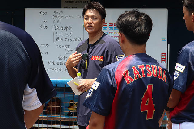 経験を惜しみなく伝える高橋由伸氏